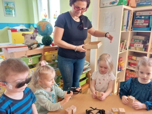 Niesamowite odwiedziny w przedszkolu