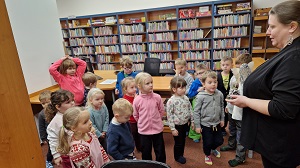 Święta z biblioteką